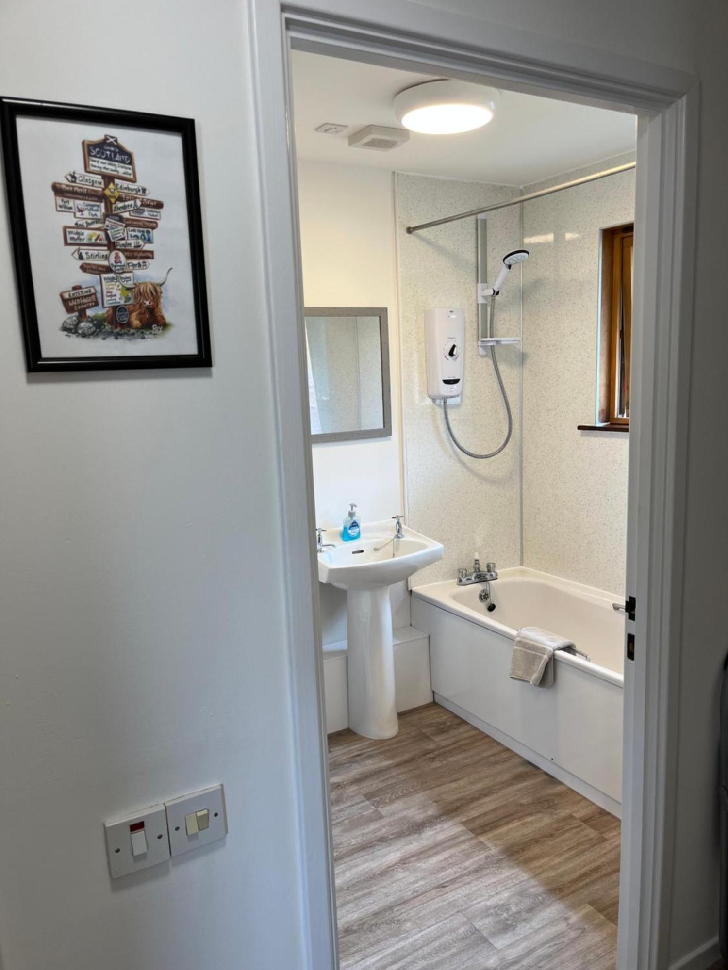 הוילה דרמנדרוכיט The Wee Hoose Near Loch Ness, Private Garden, Private Parking מראה חיצוני תמונה